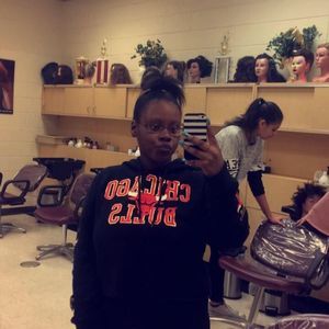 Meet your Posher, Kayla